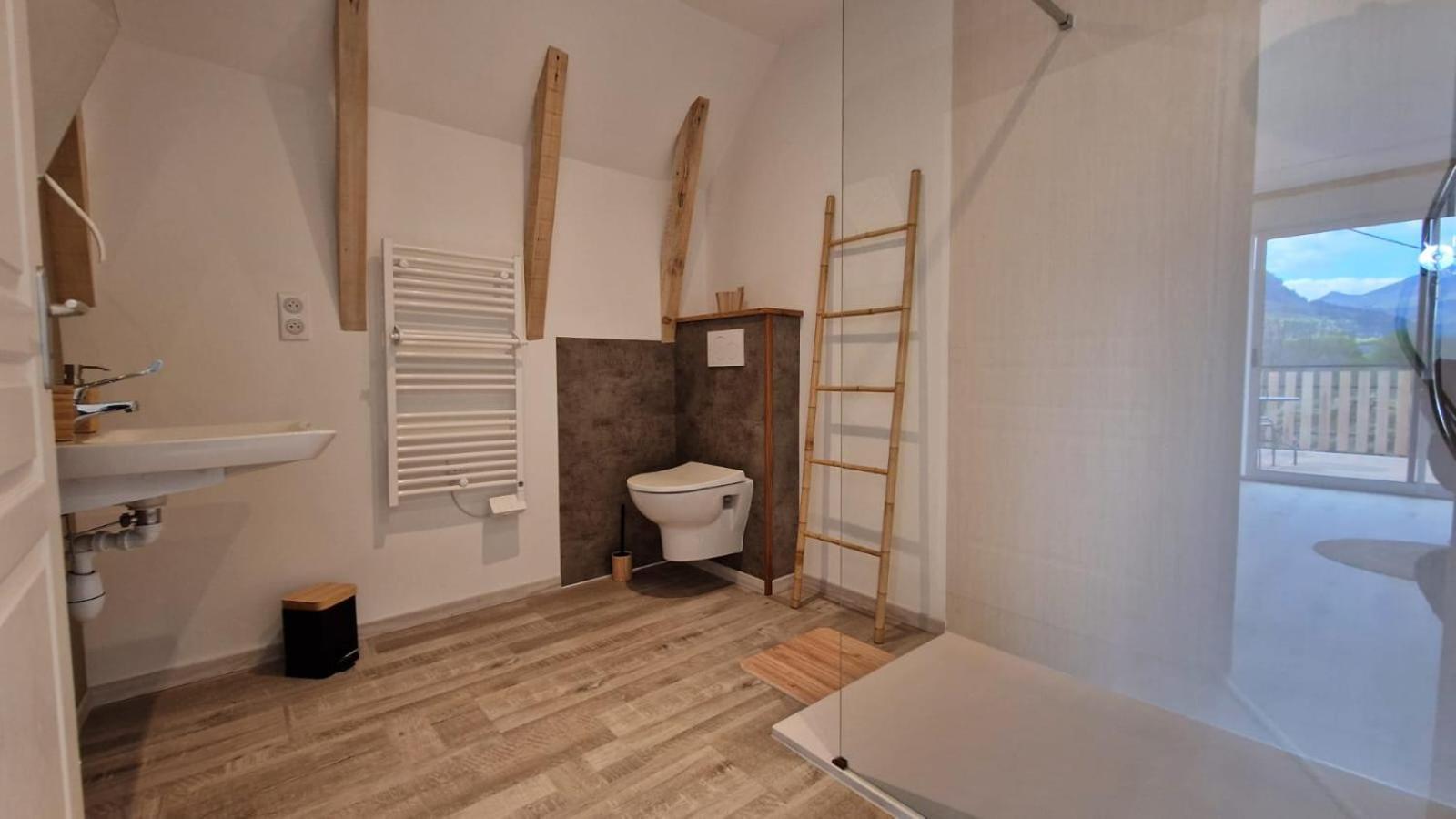 Bed and Breakfast La Puy Mary Le Falgoux Exterior foto